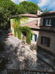 Domaine d'exception artistique  à vendre 10 pièces  625 m2 terrain 1HA200 SEILLANS (83)