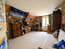 Maison à vendre 11 pièces VILLENEUVE SUR YONNE (89), 6 chambres, jardin 1976 M2