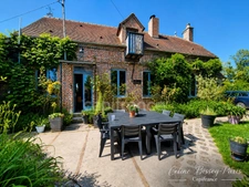 Propriéte à vendre 6 pièces 175M2 BERULLE (10), 13283 M2 de terrain, 4 chambres, Cuisine equipée, carport 2 voitures avec branchement pour voiture électrique