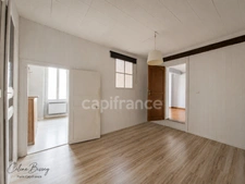 Maison de ville 228M2, 4 chambres, cour et terrasse