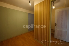 Maison ancienne de 157 m² – Cachet, volumes et énorme potentiel à rénover, 3 chambres, Hangard 137M2, Garage 137M2