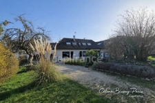 Maison 6 pièces, 4 chambres, 812M2 Terrain, 1 Garage, MESNIL SAINT LOUP (10)