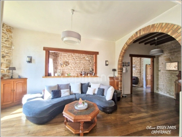 Dpt Yonne (89), à vendre ROSOY maison en pierre de Bourgogne,  6 chambres, terrain 1150 M2
