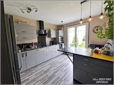 Dpt Yonne (89), à vendre MIGENNES maison P5 de 170 m² - Terrain de 5 000,00 m² 
