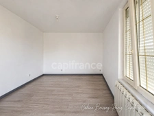 SPÉCIAL INVESTISSEURS 1 maison, 2 appartements, 1 revenu immédiat !