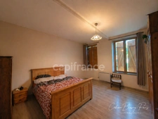 Ferme 4 pièces VILLECHETIVE (89), Plein pied, 2 chambres, cour, jardin, nombreuses dépendances, garage 2 voitures, Comble aménageable