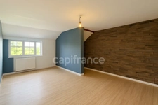 🏡 Grande maison familiale – 222 m² – 6 chambres – Terrain 3 927 m² –