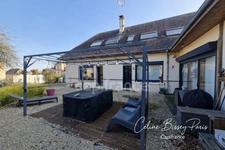 Maison 6 pièces, 4 chambres, 812M2 Terrain, 1 Garage, MESNIL SAINT LOUP (10)