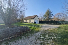 Maison 6 pièces, 4 chambres, 812M2 Terrain, 1 Garage, MESNIL SAINT LOUP (10)