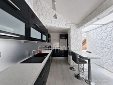 Maison de ville 228M2, 4 chambres, cour et terrasse