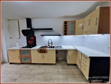 Dpt Yonne (89), CHEU maison 165 M2,  4 chambres, cuisine équipée, 1 salle d'eau, 1 salle de bain