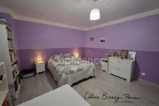 Maison 4 pièces, Plein Pied, 2 chambres, cuisine équipée américaine, dépendances, comble aménageable QUINCEROT (89)