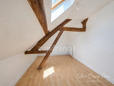 Maison à vendre 6 pièces 140 M2 VILLENEUVE LA GUYARD (89), BEAU VOLUME, cour et jardin 1200M2