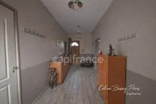 Ferme 4 pièces VILLECHETIVE (89), Plein pied, 2 chambres, cour, jardin, nombreuses dépendances, garage 2 voitures, Comble aménageable