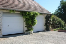 Maison  familiale de 145 m² sur un terrain paysager de 1920 m²