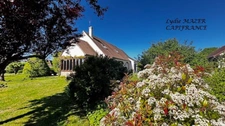 Maison  familiale de 145 m² sur un terrain paysager de 1920 m²