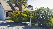 Maison  familiale de 145 m² sur un terrain paysager de 1920 m²