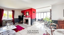 Maison  familiale de 145 m² sur un terrain paysager de 1920 m²