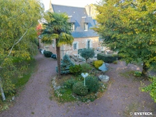 Elegant 5-room house for sale in SAINT GERMAIN DU PUY (18)