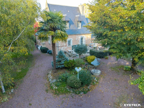 Maison  bourgeoise à vendre 5 pièces SAINT GERMAIN DU PUY (18)