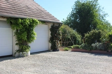 Maison  familiale de 145 m² sur un terrain paysager de 1920 m²