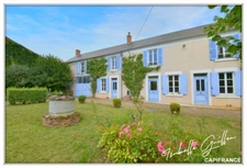 Dpt Cher (18), à AZY  à vendre  maison   de 346,7 m² - Terrain de 2 448,00 m² -  