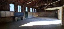 A vendre à LEVERGIE (02420) , Longère habitable de plain pied, avec Hangar, Garage et Dépendances