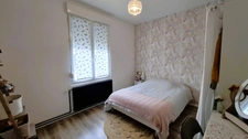 SAINT QUENTIN (02100)  A VENDRE Maison Rénovée de 175m2, 4 Chambres, Cour