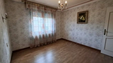 A VENDRE, Maison individuelle de plain pied 5 pièces SAINT QUENTIN (02), Jardin et Double Garage