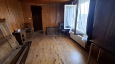 A vendre à LEVERGIE (02420) , Longère habitable de plain pied, avec Hangar, Garage et Dépendances