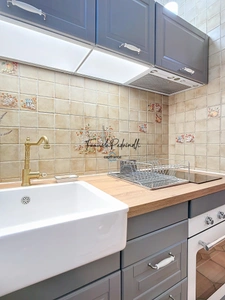 Dpt Rhône (69), Magnifique T2  VIEUX LYON 45m² Meublé  Rue Lainerie