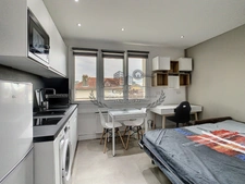Superb 20 m² Studio fully furnished and equipped Lyon 3rd, Access to Universities, tram T3 and metro D
