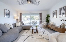 Exceptional 5-room apartment, 116 m², 77 m² terrace. RARE FIND IN THE HEART OF CHARBONNIÈRES-LES-BAINS