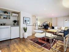 125 m² Commercial premises LYON 6TH / TO BE DIVISIBLE, ideal for investment or short-term rental