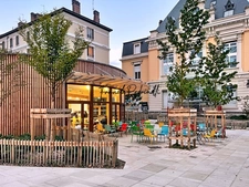 VILLEURBANNE  au calme, proximité PLACE GRANDCLEMENT Spacieux T3 Rénové 92 m²  coup de Cœur Assuré !