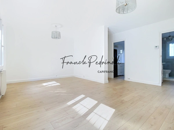 LYON 3e – MONTCHAT T3 59m²  REZ-DE-CHAUSSÉE  CAVE GARAGE EN OPTION