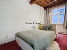 Dpt Rhône (69), Magnifique T2  VIEUX LYON 45m² Meublé  Rue Lainerie