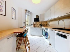 Spacieux T3 de 76 m²  – Secteur République / Charpennes (VILLEURBANNE)