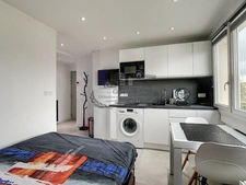 Superb 20 m² Studio fully furnished and equipped Lyon 3rd, Access to Universities, tram T3 and metro D