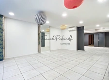125 m² Commercial premises LYON 6TH / TO BE DIVISIBLE, ideal for investment or short-term rental