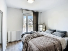Beau T3 72 m²  VILLEURBANNE (69) CHARPENNES – Place Charles Hernu avec terrasse 75 m²