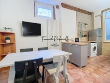 Dpt Rhône (69), Magnifique T2  VIEUX LYON 45m² Meublé  Rue Lainerie