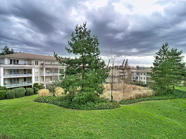 Appartement T5  d exception 116 m² terrasse 77 m² RARE AU CŒUR DE CHARBONNIÈRES-LES-BAINS