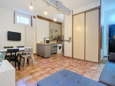Dpt Rhône (69), Magnifique T2  VIEUX LYON 45m² Meublé  Rue Lainerie