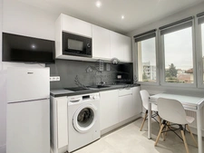 Superb 20 m² Studio fully furnished and equipped Lyon 3rd, Access to Universities, tram T3 and metro D