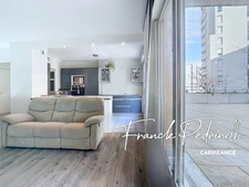 Apartment for sale, 3 rooms, 72 m², VILLEURBANNE (69) CHARPENNES – Place Charles Hernu with exceptional 75 m² terrace