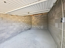 Maison à vendre 4 pièces 73 m3 jardin garage PUYVERT (84)