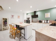 Appartement à vendre 5 pièces VILLENEUVE LES AVIGNON (30)