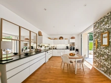 Mas à vendre 9 pièces CABANNES (13)