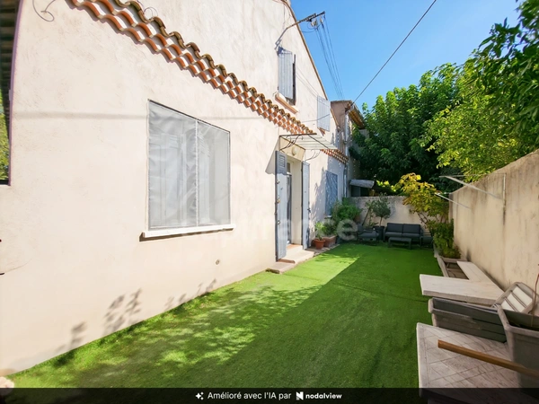 Maison à vendre 5 pièces MALLEMORT (13)